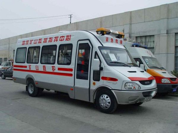救護車價格需要考慮這幾個方麵01